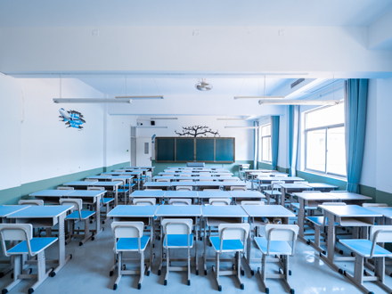 淳化学生教室